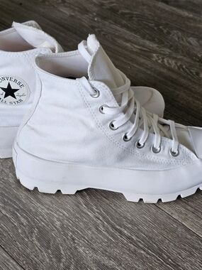 B7 Converse Chuck Taylor All Star Lugged High Top Platform Sneakers Women’s US7